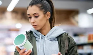 Conozca los 10 principales problemas de cumplimiento del etiquetado en 2024 en inocuidad alimentaria