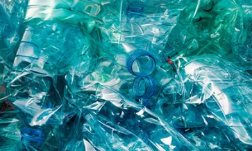 リサイクル素材含有率基準の比較