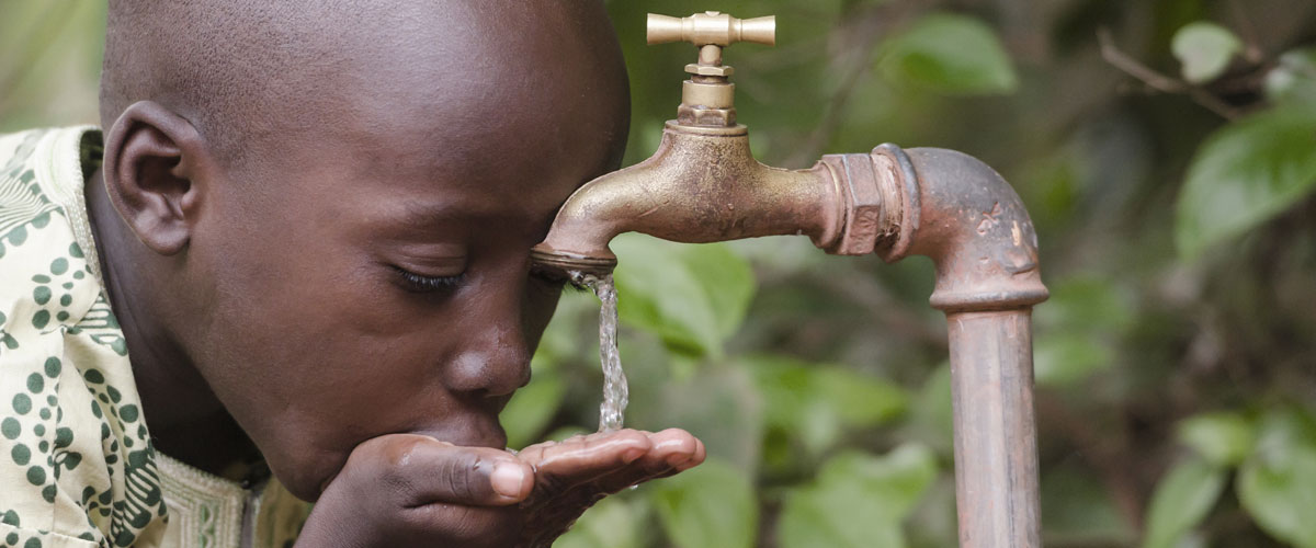 two women gathering water